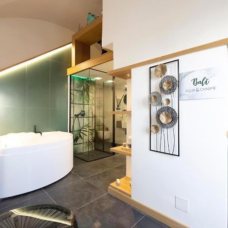 Bali Aqua&Charme Bed & Breakfast Gaeta Dış mekan fotoğraf