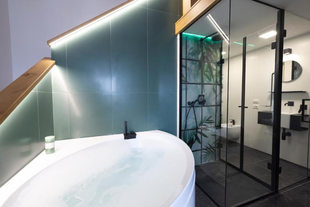 Bali Aqua&Charme Bed & Breakfast Gaeta Dış mekan fotoğraf